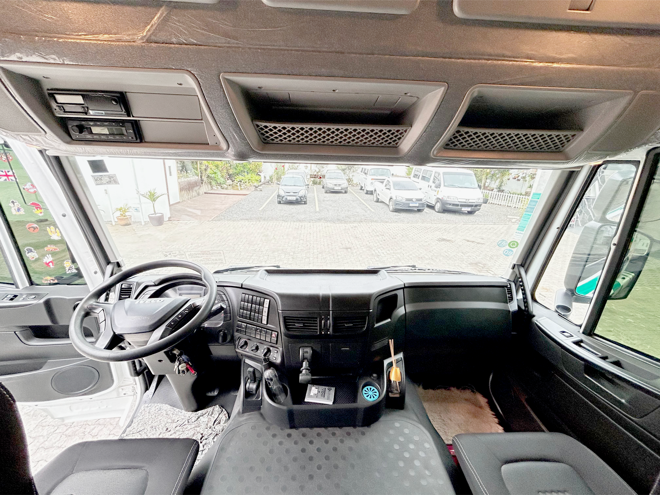 Caminhão Iveco STRALIS 600-S44T TB 6x2 (Diesel) (E5)