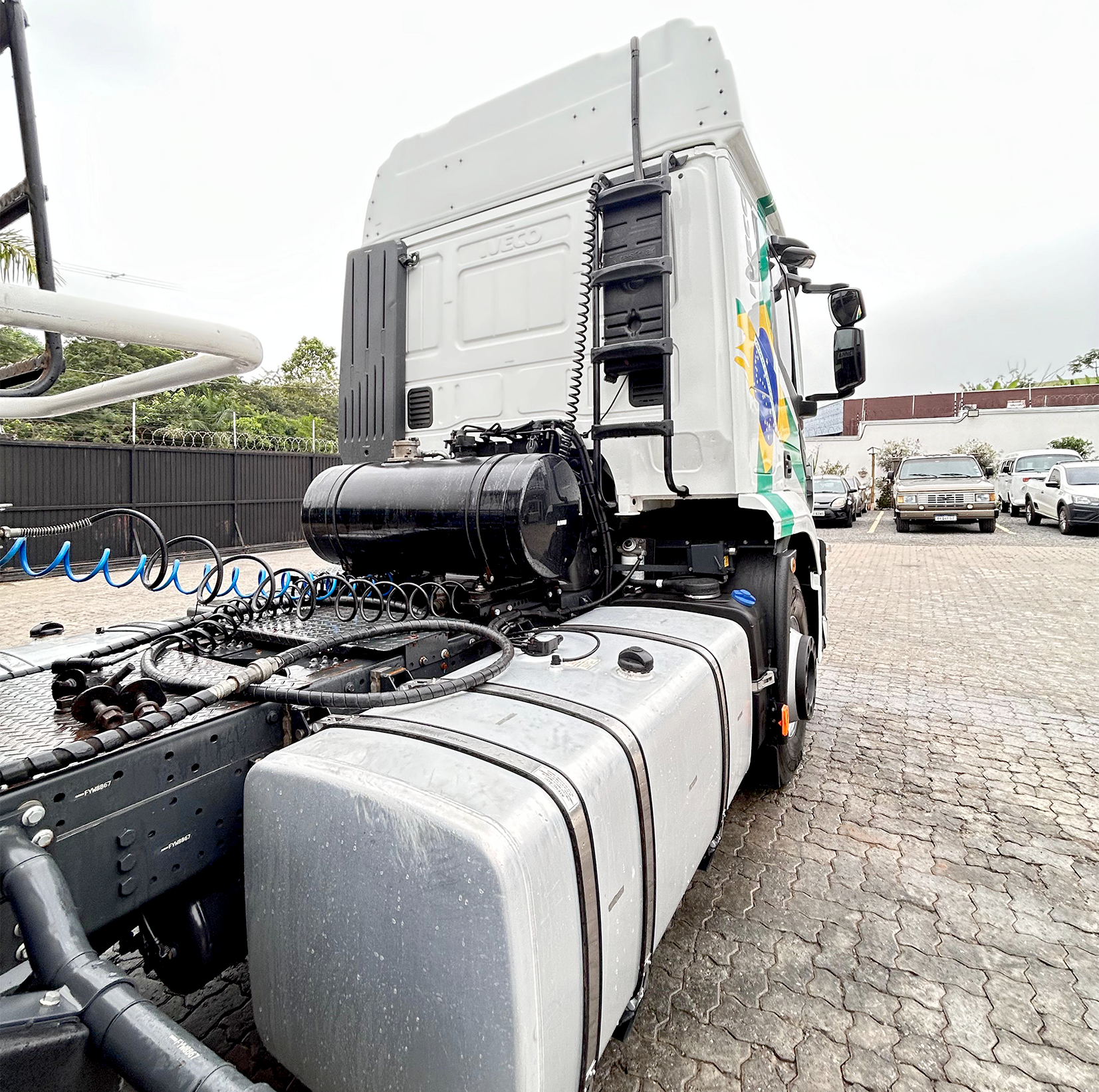 Caminhão Iveco STRALIS 600-S44T TB 6x2 (Diesel) (E5)