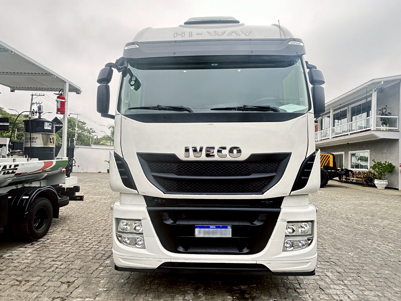 Cavalo Iveco STRALIS 600-S44T 6x2