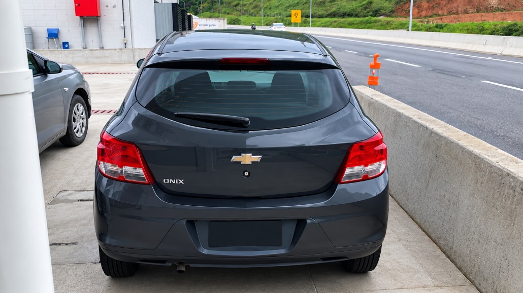 Chevrolet ONIX HATCH Joy 1.0 8V Flex