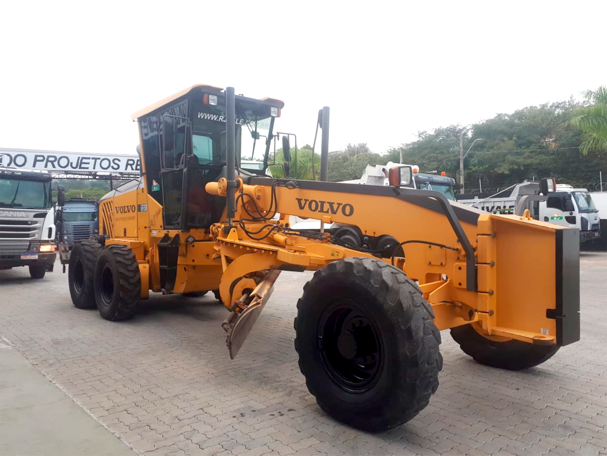 Motoniveladora G940